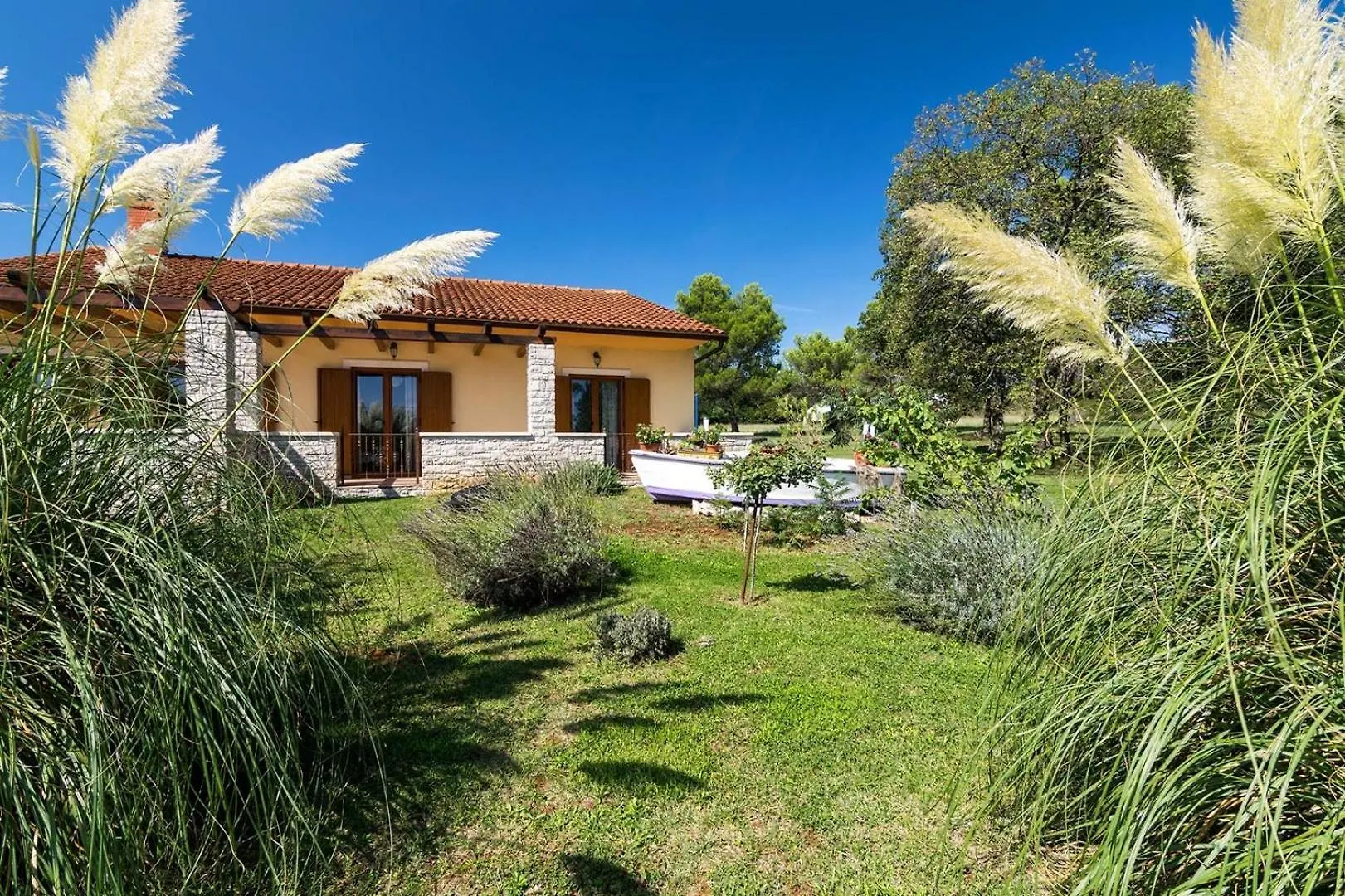 Villa Emanuel Barban