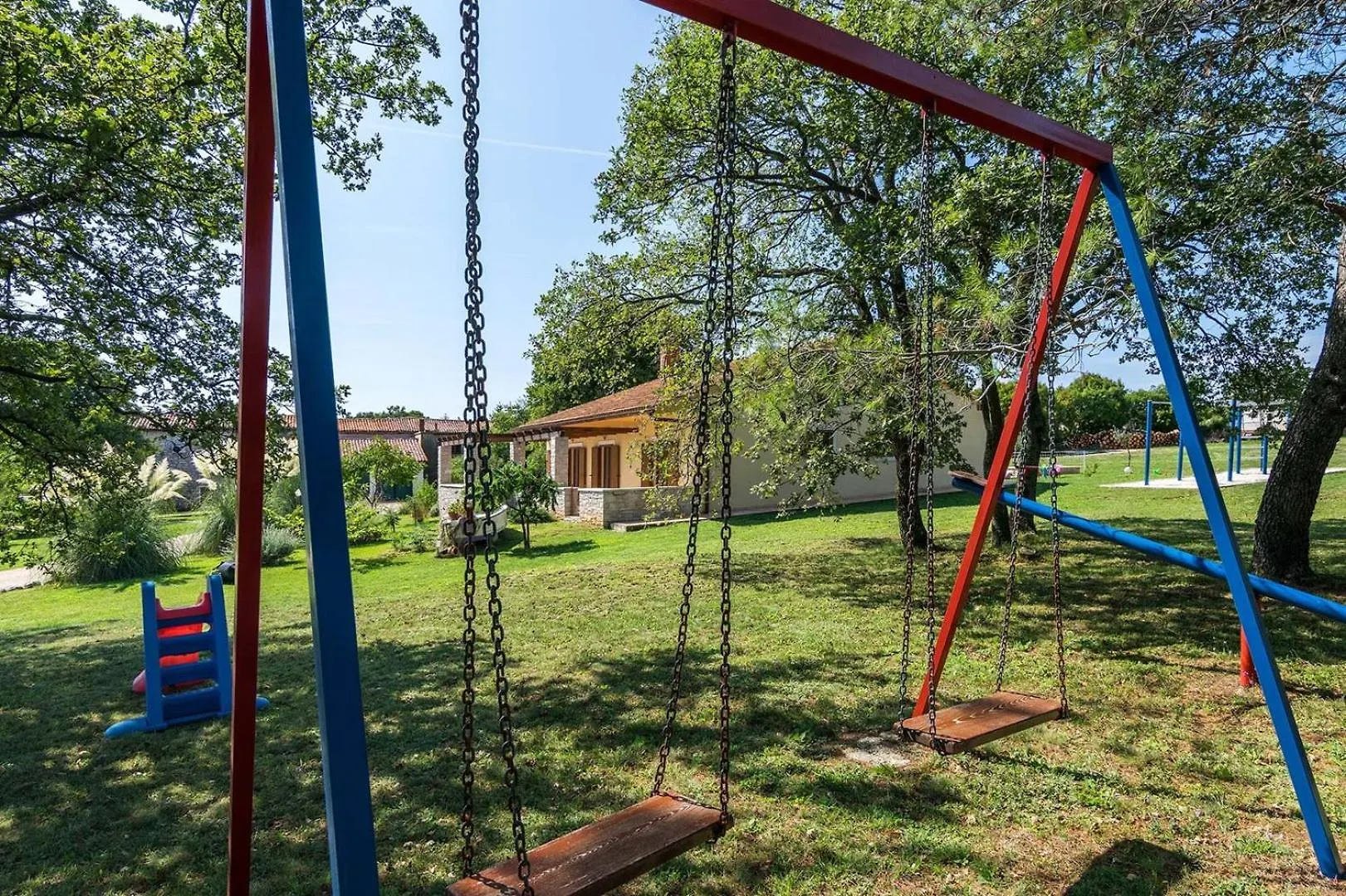 Villa Emanuel Barban
